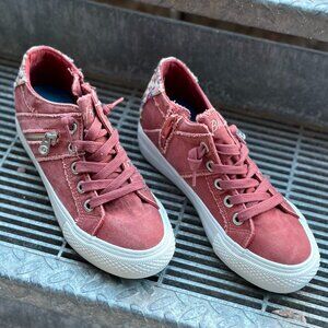 Melondrop Blowfish Wedge Sneaker